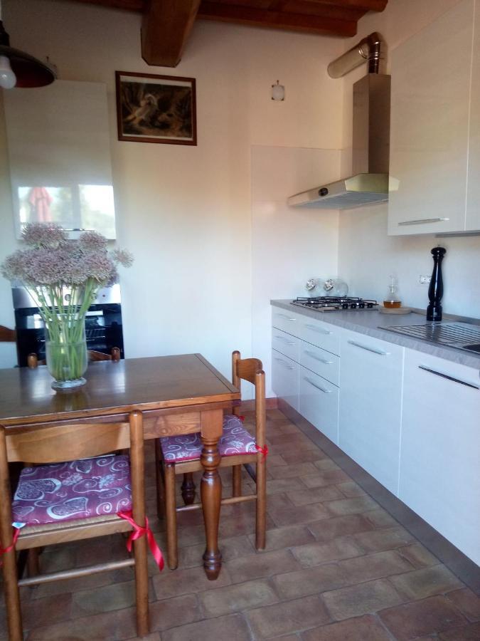 Az.Agricola Agriturismo La Locanda Di Lann Apartman Fucecchio Kültér fotó