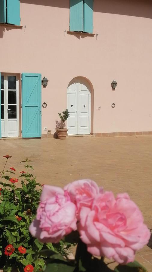 Az.Agricola Agriturismo La Locanda Di Lann Apartman Fucecchio Kültér fotó